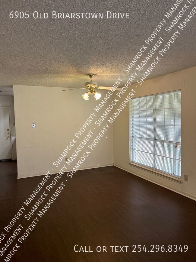Building Photo - Old Briarstown Duplex