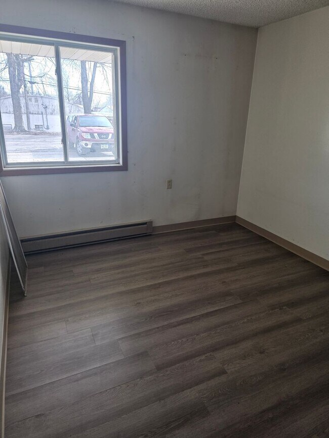 Foto del edificio - 1409 Belle Plaine