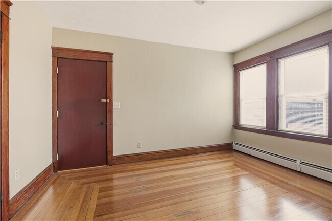 Foto del edificio - 984 York Ave