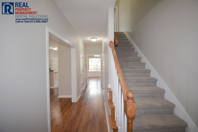 Building Photo - Adorable 3 bedroom townhome in Murfreesbor...