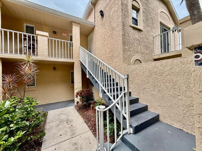 Foto del edificio - 1673 SE Green Acres Cir