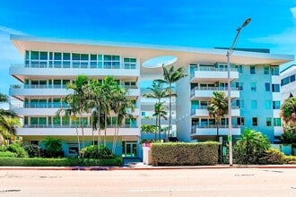 Building Photo - 7800 Collins Ave