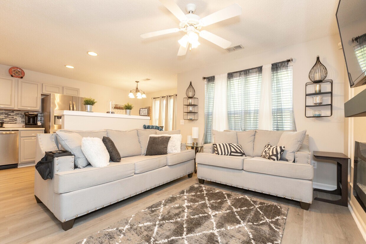 Photo - 10531 Prairie Ridge Ln (Charlotte, NC)