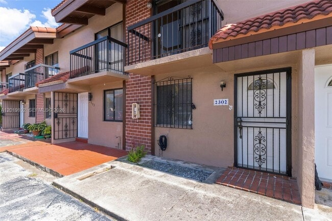 Foto del edificio - 1811 SW 107th Ave