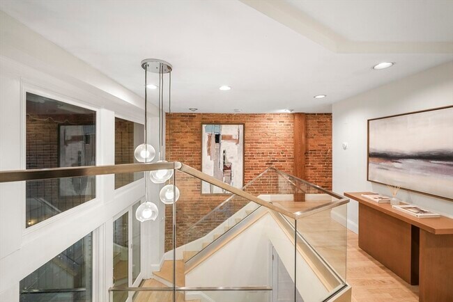 Foto del edificio - 67 Montgomery St