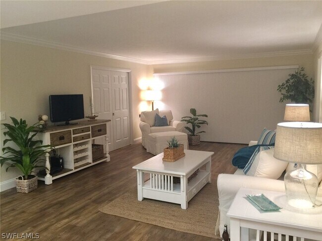 4523 Windjammer Ln Unit 1A photo'