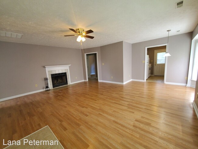 Foto del edificio - 3 br, 2 bath House - 2162 Skyview Drive