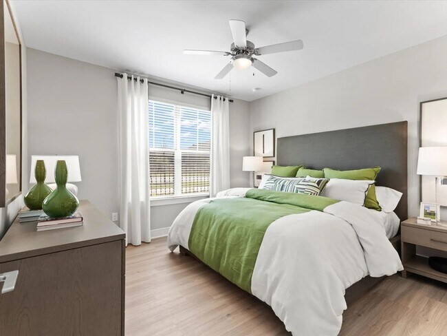Foto del edificio - 260 S Brook Dr