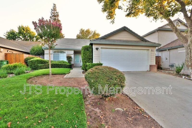 Primary Photo - 3112 Gennaker Way