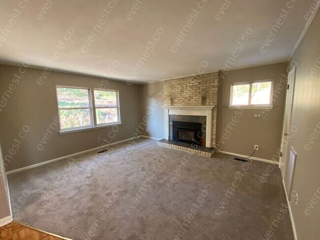 Foto del edificio - 3225 Social Cir