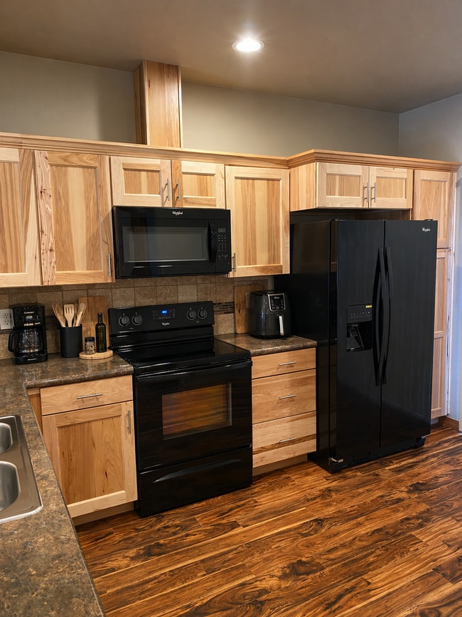 Building Photo - New Lower Rent + $500 Off? Turns Out Saving Money Is Our Love Language.