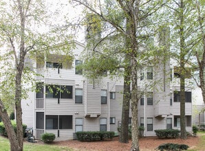 Building Photo - 600 Audubon Lake Dr