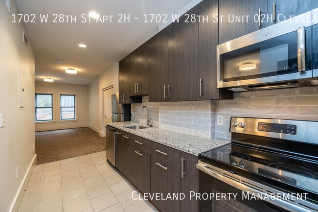 Building Photo - Modern Ohio City Studio Apartment