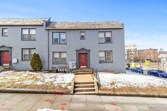 Building Photo - 1150 17th St NE