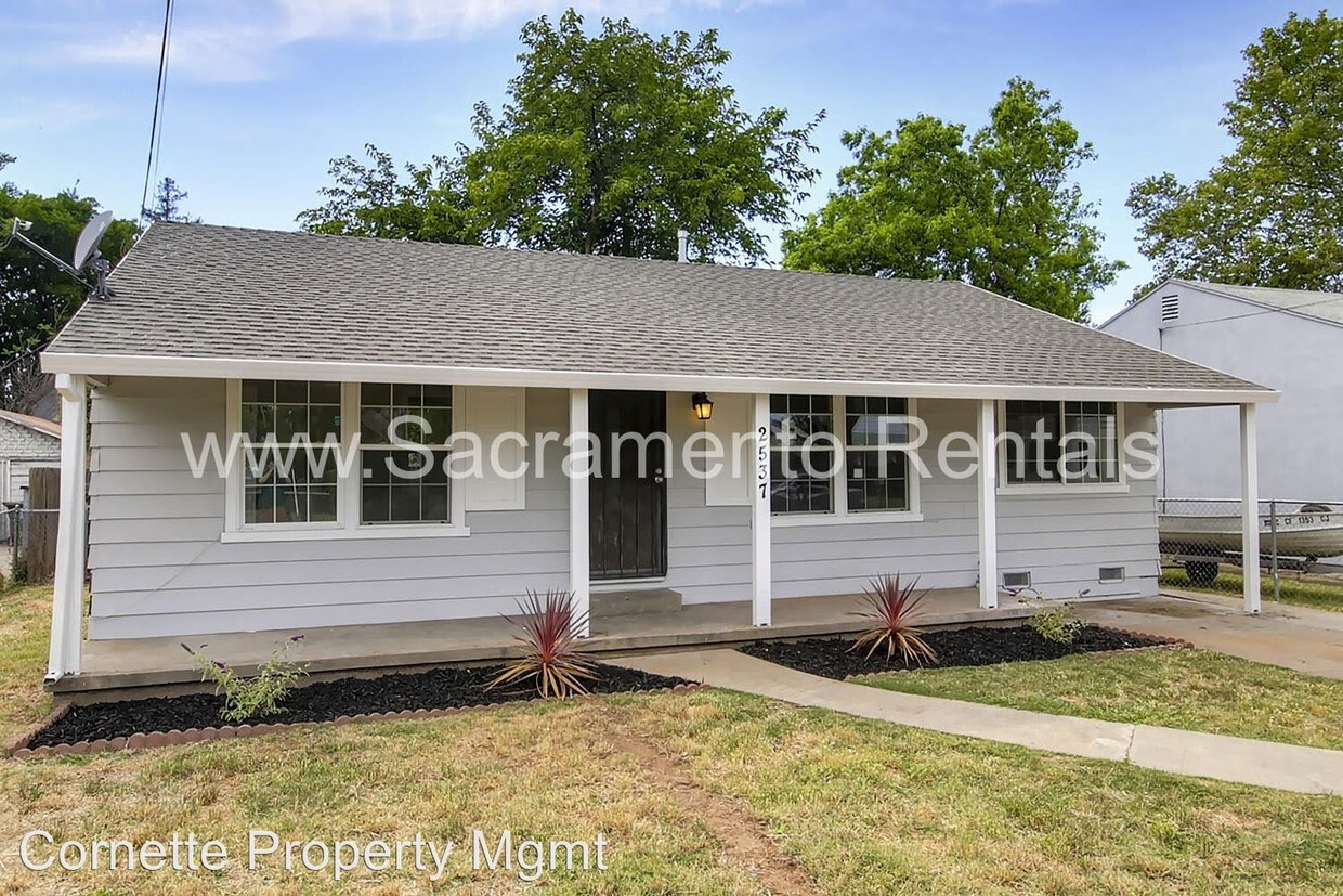 Foto principal - 3 br, 2 bath House - 2537 Taft Street