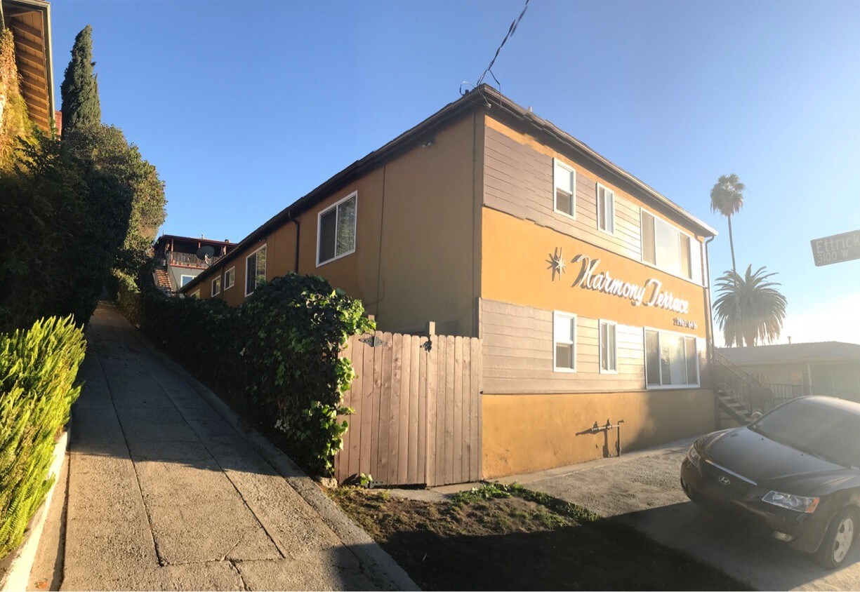 102 Apartments Available for Rent in Los Feliz, CA