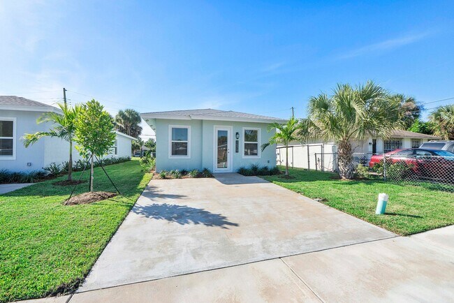 Foto del edificio - 1579 W 16th St