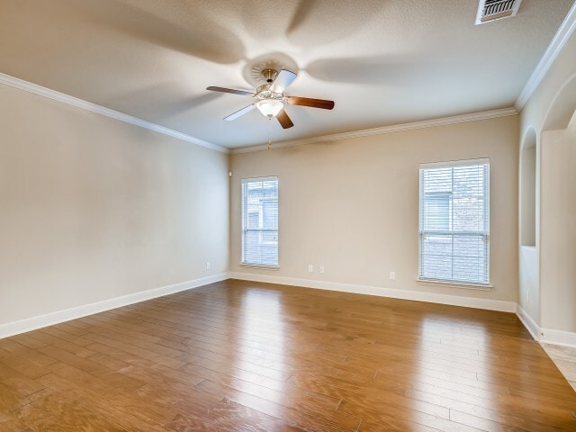 Building Photo - 12619 Quarter J