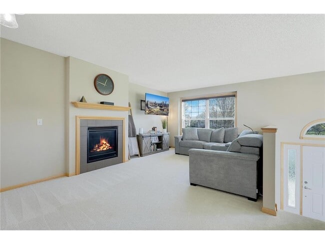 Building Photo - 15225 Fanning Dr N
