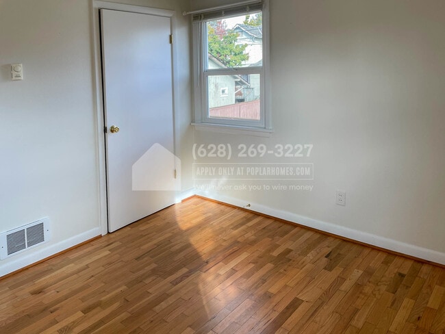 Foto del edificio - 1180 Laurel St