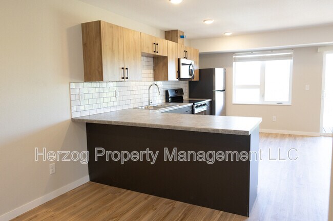 Foto del edificio - 3425 Eischen Ct