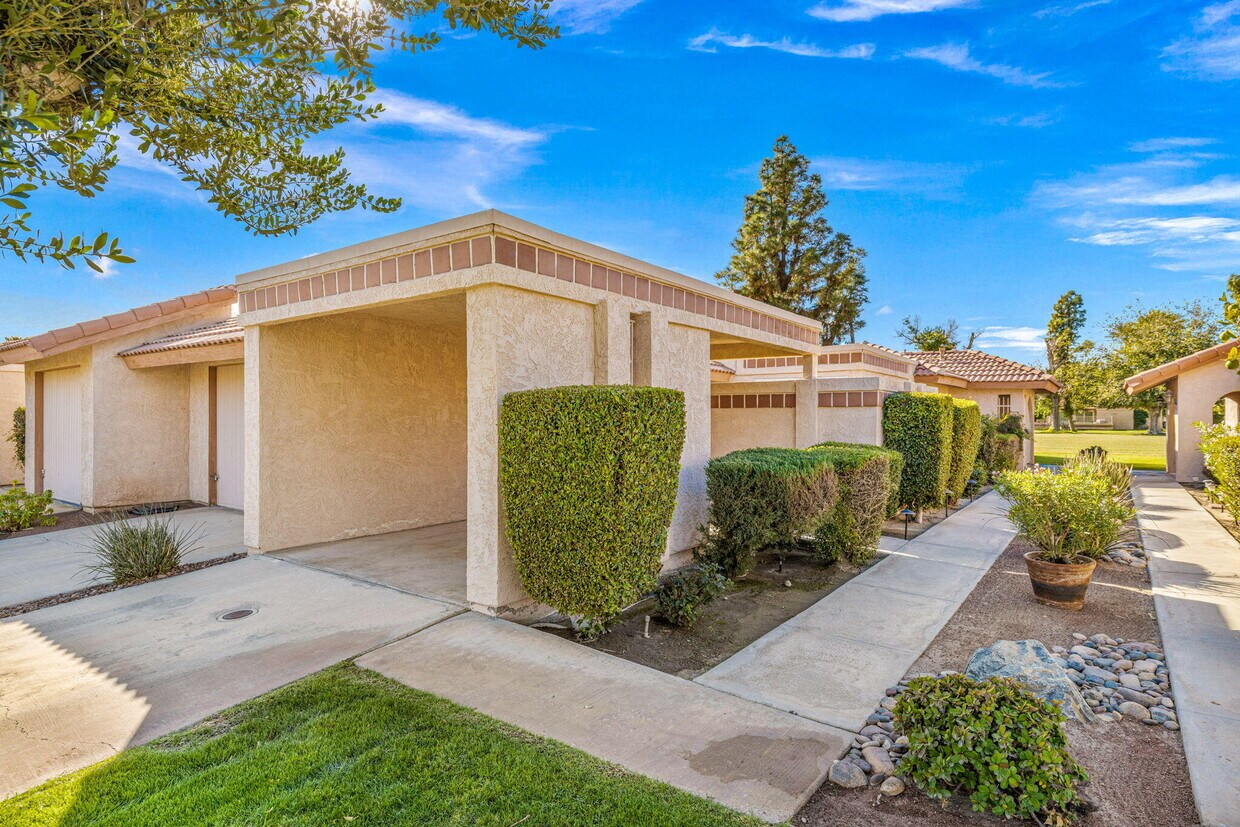 49091 Taylor St, Indio, CA 92201 Condo for Rent in Indio, CA