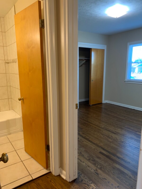 Foto del edificio - 3490 S 82nd St