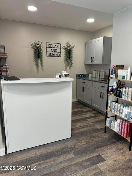 Foto del edificio - 17 Bound Ave