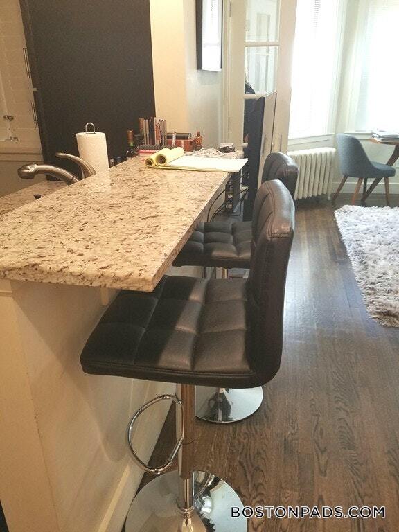 Building Photo - 107 Jersey St