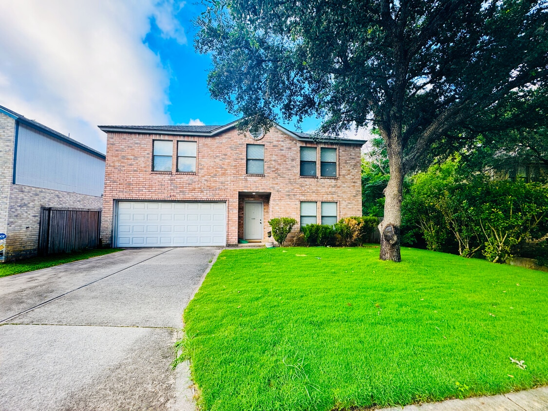 Photo - 9250 Ridge Path (San Antonio, TX)