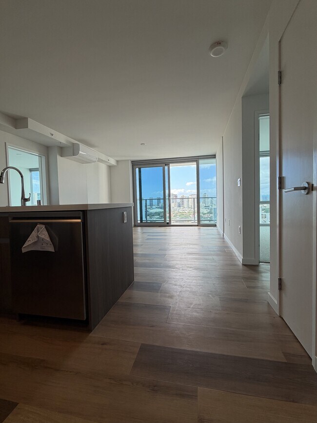 Foto del edificio - 1515 Liona St