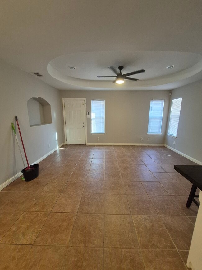 Living Room - 617 DFW Dr