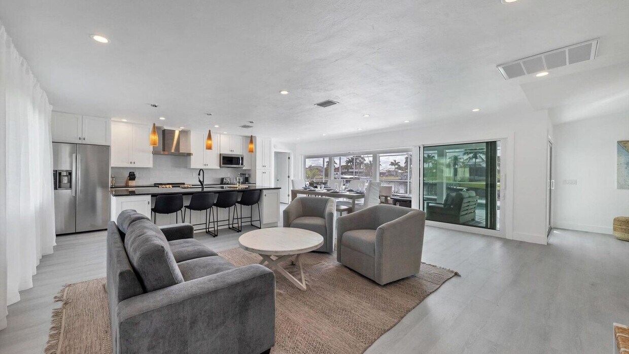 Foto principal - 1521 Kinglet Dr