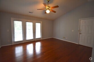 Building Photo - 5805 Battery Dr