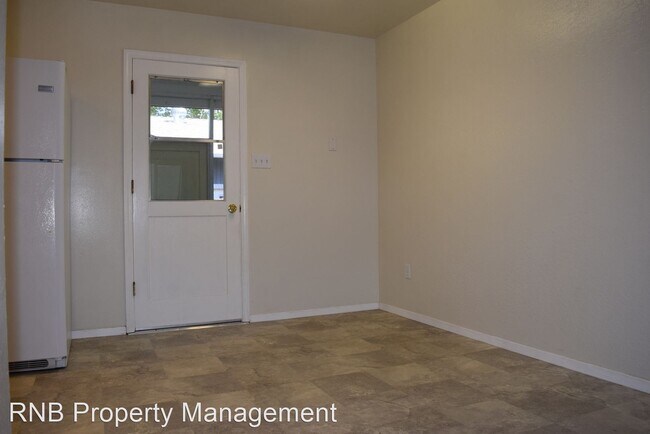 Building Photo - 3 br, 2 bath House - 5030 Grove Street