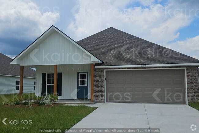 Building Photo - 22858 Balsam Dr