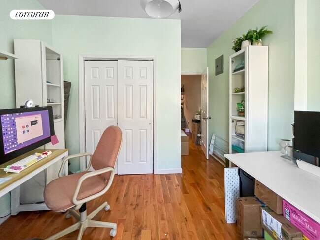 Foto del edificio - 1380 DeKalb Ave