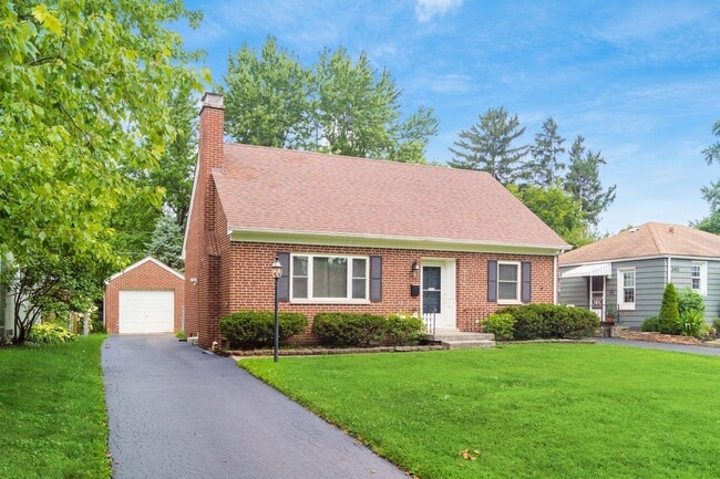 Building Photo - 336 E Weisheimer Rd