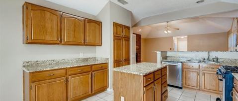 Foto del edificio - 1611 Brenwood Dr