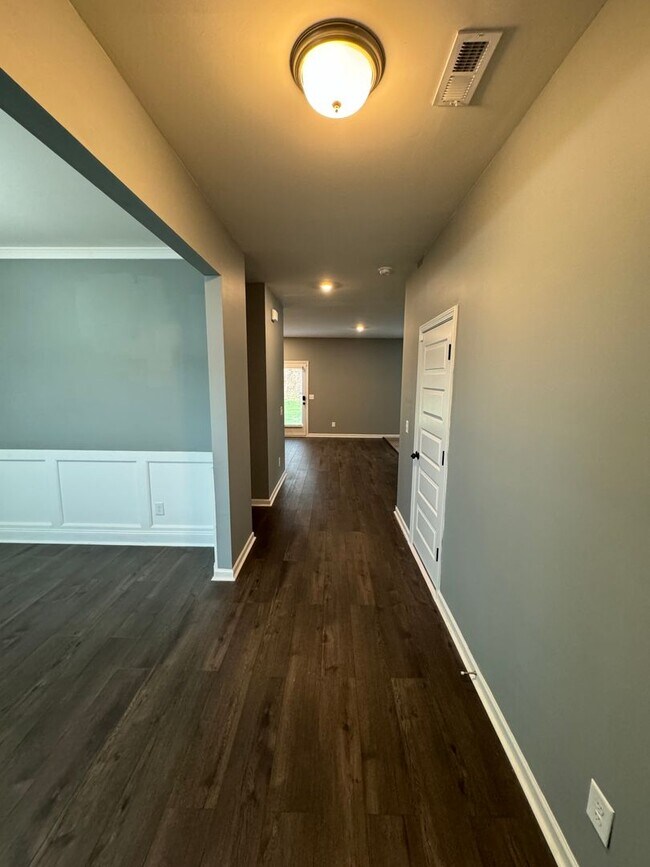 Building Photo - New 4/2.5 house in Longebrook- $2,200