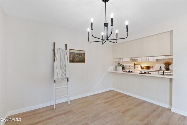 Foto del edificio - 8432 E Malcomb Dr