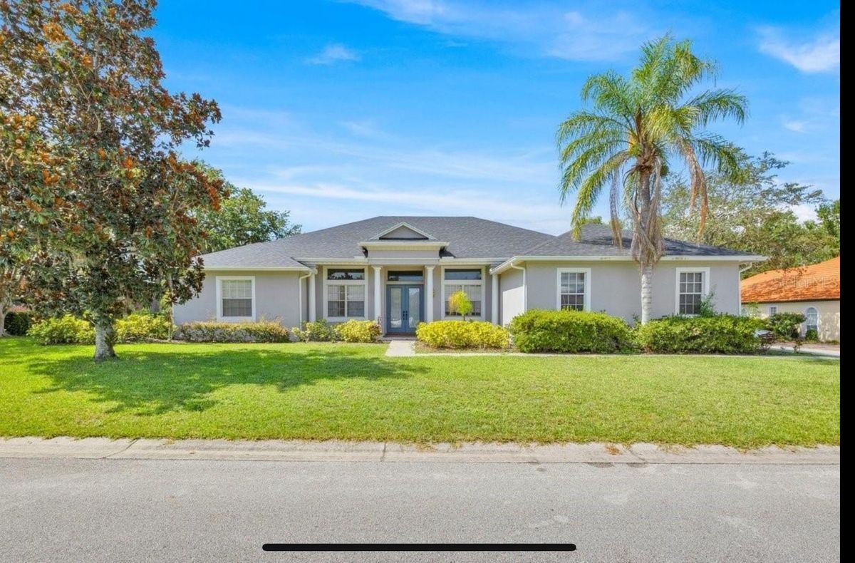 Foto principal - 832 Ashton Oaks Cir
