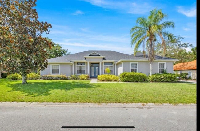 Building Photo - 832 Ashton Oaks Cir