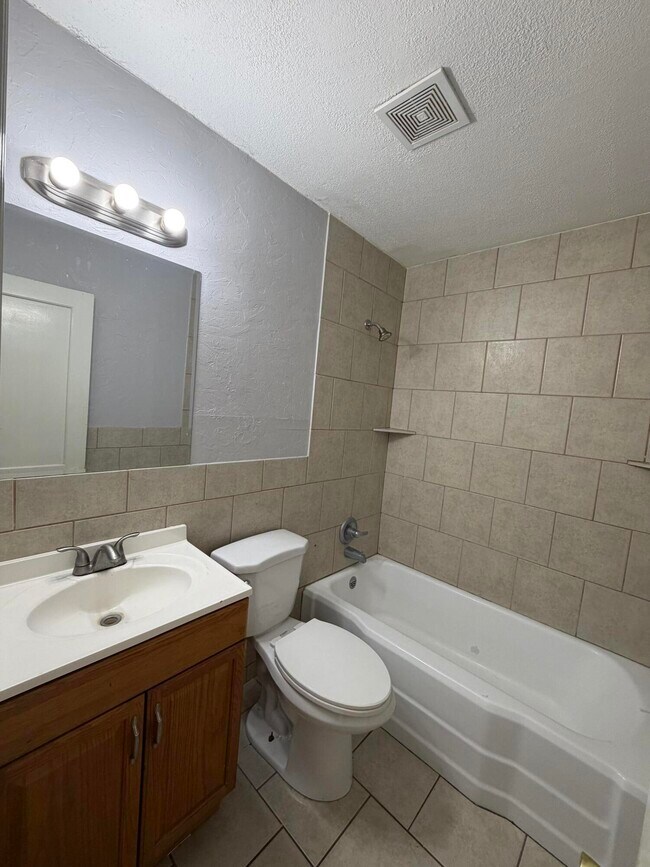 Foto del edificio - 1708 14th St