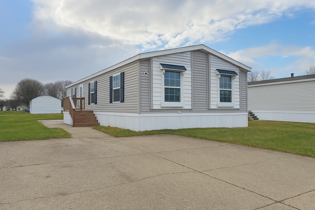 Building Photo - 2123 Bradford St