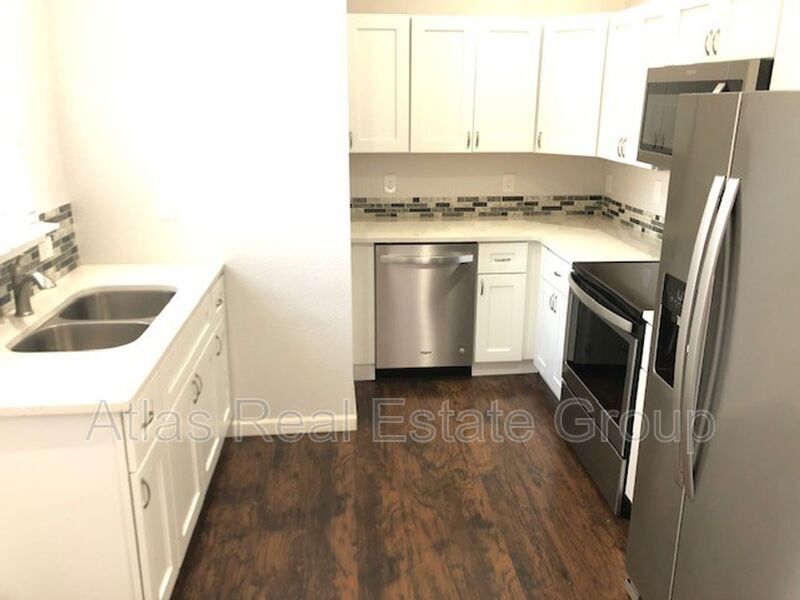 Foto principal - 2601 Main St