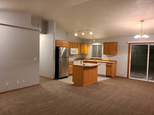 Building Photo - 5027 W Lemonwood Ln