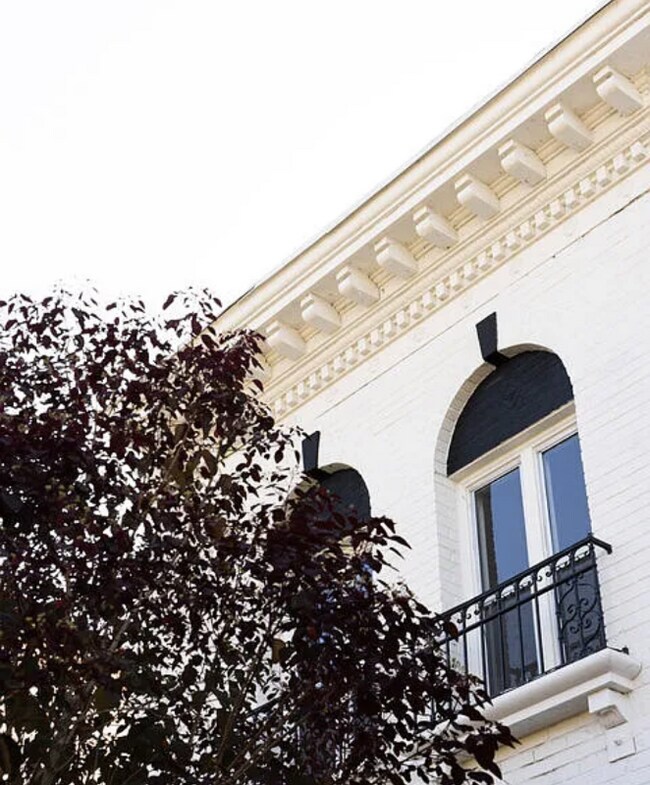 Foto del edificio - 211 S Berendo St