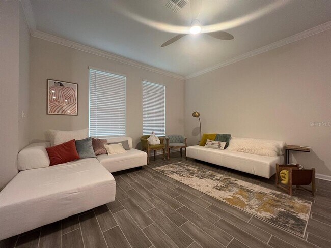 Building Photo - 1349 Viscaya Cove Blvd