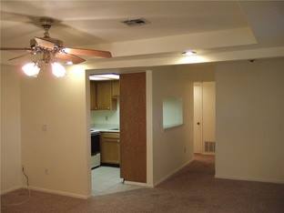 Foto del edificio - 11525 N Meridian Ave
